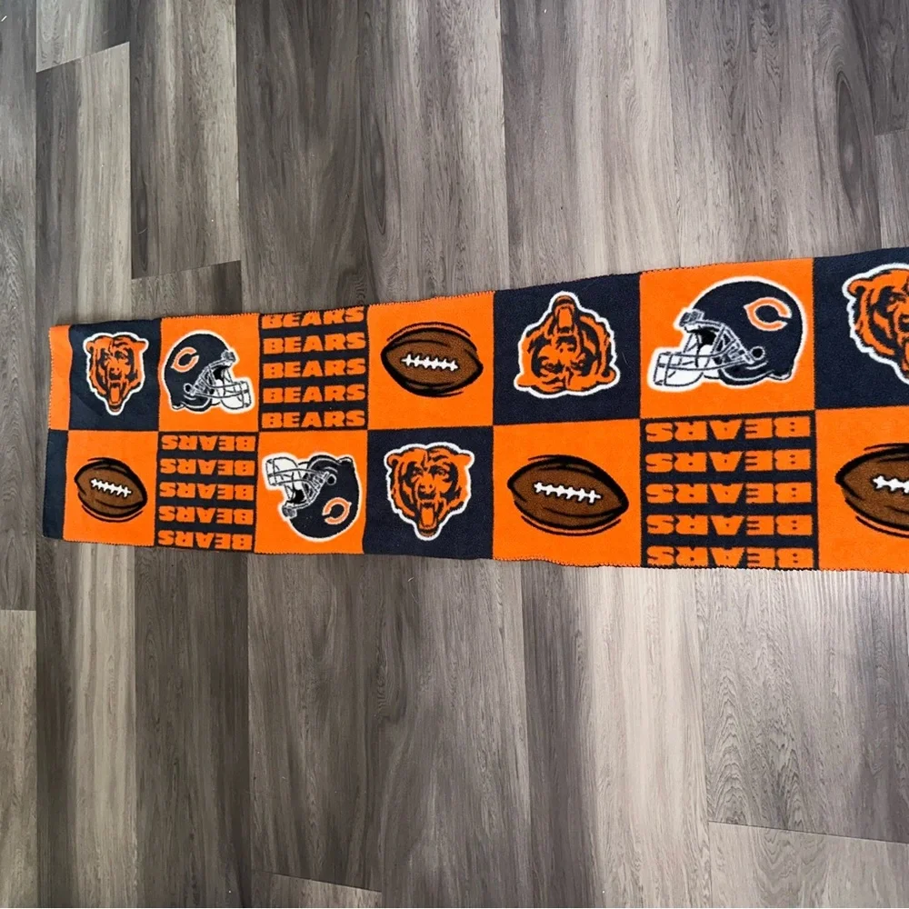Chicago Bears Football Team Pride Patches Winter Fabric Scarf Football & Helmet